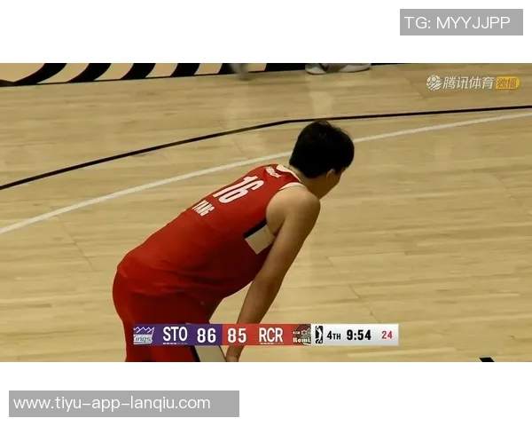 戈贝尔展现年轻内线实力杨瀚森强调抢篮板的强烈意愿是成功关键