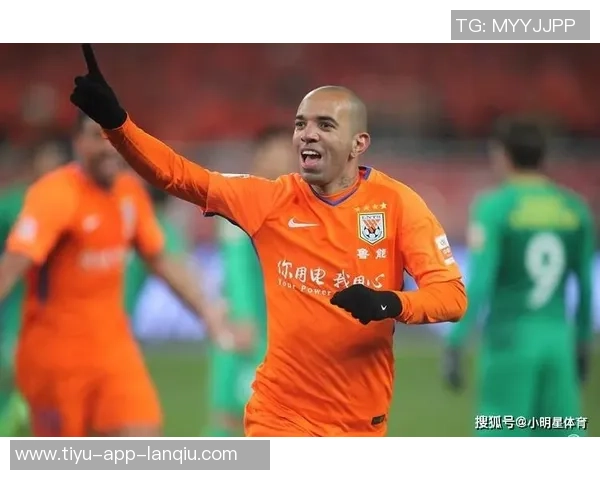 前巴西国脚莱安德罗马查多涉嫌性侵未成年人正接受警方调查 前巴西国脚莱安德罗马查多涉嫌性侵未成年人正接受警方调查