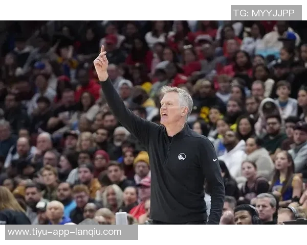 科尔:上周专注空间布局本周提升半场站位与巴特勒单打效率 科尔:上周专注空间布局本周提升半场站位与巴特勒单打效率